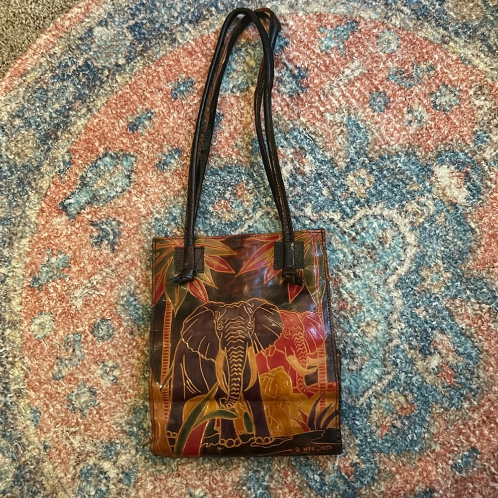 Vintage leather elephant purse/bag
